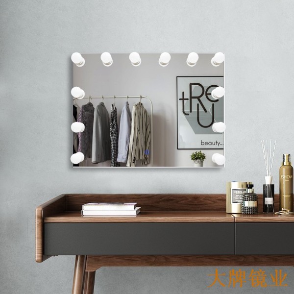 好莱坞智能灯泡镜 好莱坞智能灯泡镜